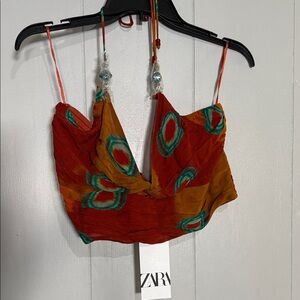 Zara Women's Vibrant Red and Green Crop Top